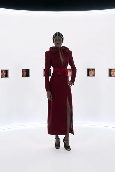 Look 48